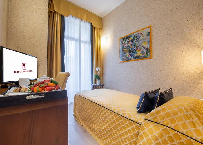 摩德纳中央公园酒店 酒店 4*