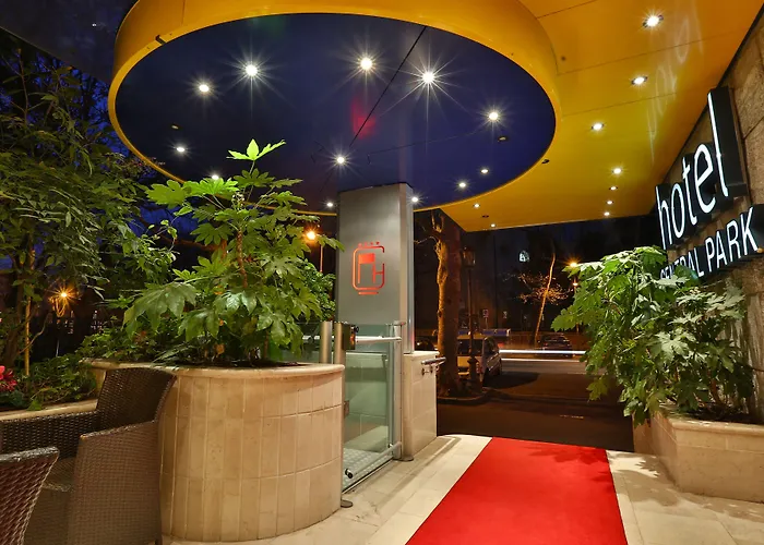 摩德纳中央公园酒店 酒店 4*