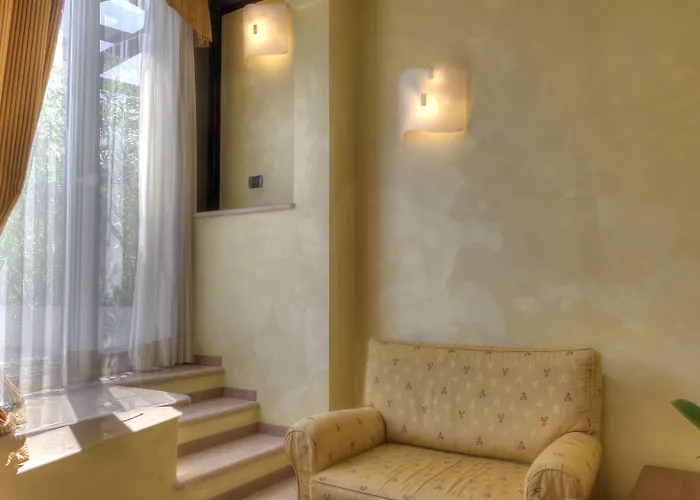 摩德纳中央公园酒店 摩德纳