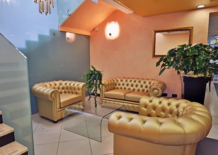 摩德纳中央公园酒店 4* 摩德纳