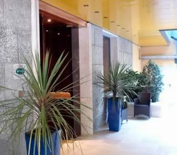 酒店 摩德纳中央公园酒店 4*