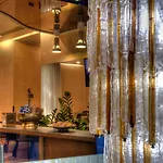 摩德纳中央公园酒店 酒店