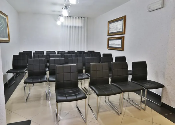 Szálloda Park Modena